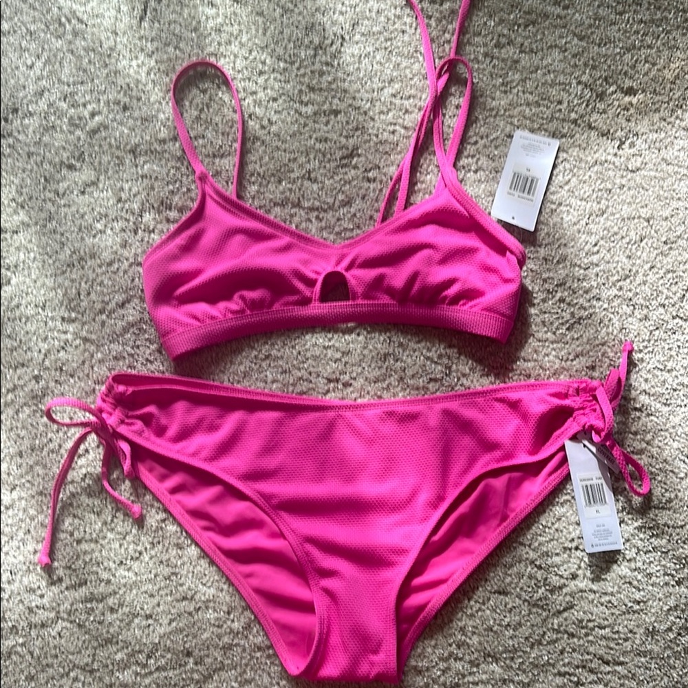 NWT Hurley Bright Fuschia Bikini Set. XL